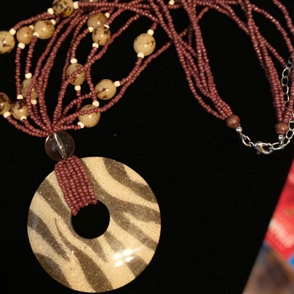 Necklace&Earrings handmade at A’Tu in Paris France - Picture 4 of 6